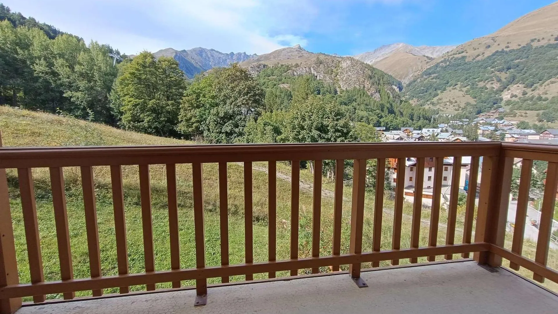 Appartement Cosy, Orientation Sud-Ouest, 6 Pers, Parking, Balcon - Fr-1-263-544 Valloire 0*,